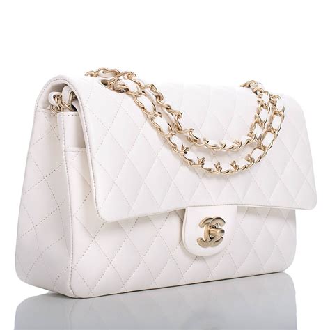 chanel shoulder bag white.